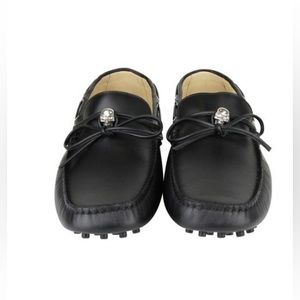 Alexander McQueen Men's Black Leather Loafer with Silver Skull